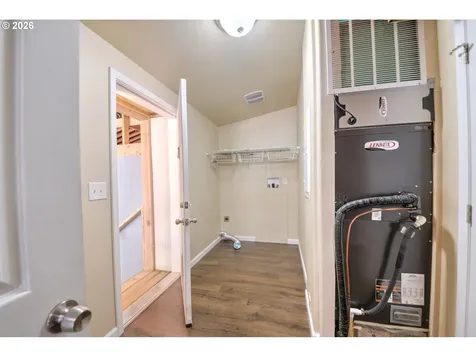 68943 E Cedar Hill Loop Welches OR 97067