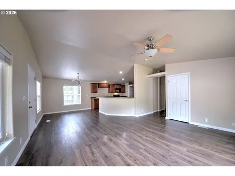 68943 E Cedar Hill Loop Welches OR 97067