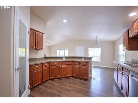 68943 E Cedar Hill Loop Welches OR 97067