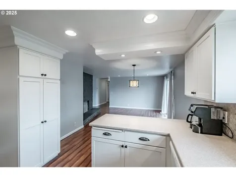 810 5th Avenue Sweet Home OR 97386