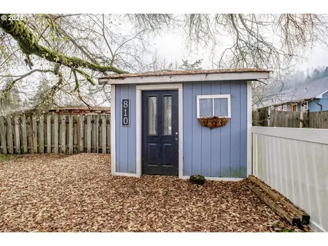 810 5th Avenue Sweet Home OR 97386