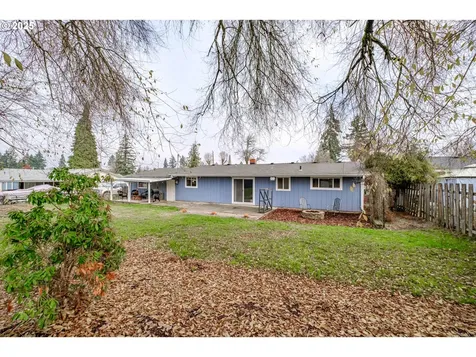 810 5th Avenue Sweet Home OR 97386