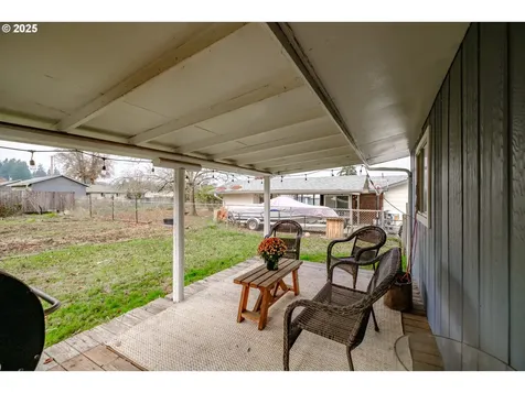 810 5th Avenue Sweet Home OR 97386