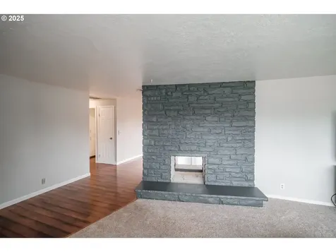 810 5th Avenue Sweet Home OR 97386