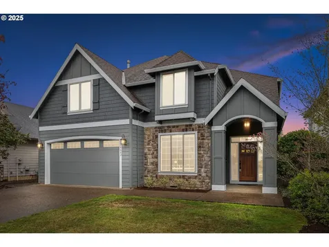 14642 Walnut Grove Way Oregon City OR 97045