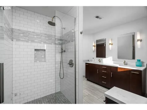 15140 SW Gibraltar Court Beaverton OR 97007