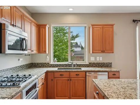 14064 SW Walnut Creek Way Portland OR 97223