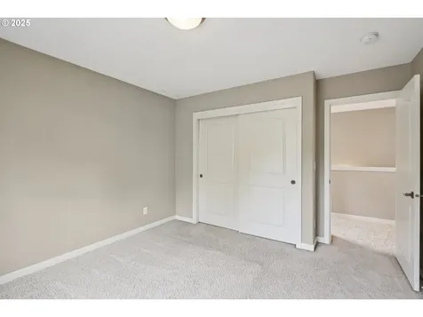 14064 SW Walnut Creek Way Portland OR 97223