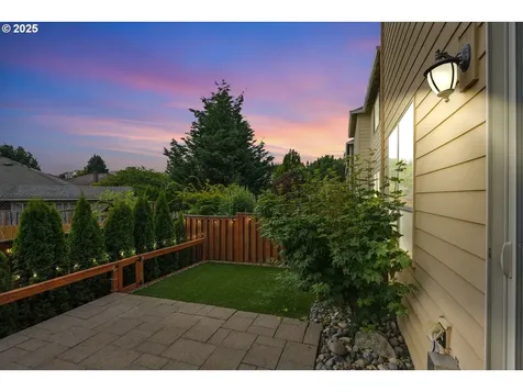 14064 SW Walnut Creek Way Portland OR 97223