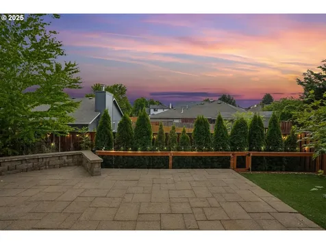 14064 SW Walnut Creek Way Portland OR 97223