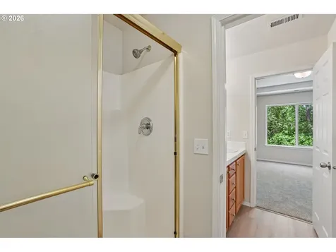1381 NE Kinney Street Hillsboro OR 97124