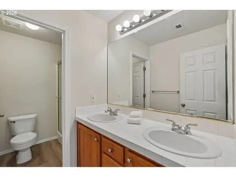 1381 NE Kinney Street Hillsboro OR 97124