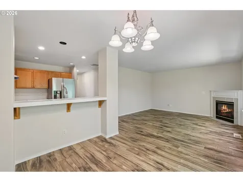 1381 NE Kinney Street Hillsboro OR 97124