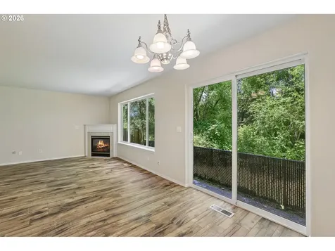 1381 NE Kinney Street Hillsboro OR 97124