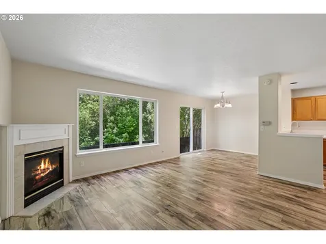 1381 NE Kinney Street Hillsboro OR 97124