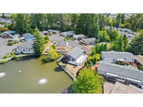 1975 Shorepines Drive Coos Bay OR 97420