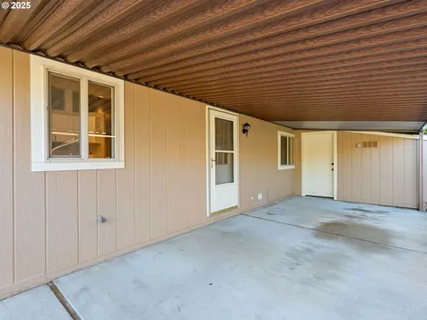 17197 SW Smith Avenue Sherwood OR 97140