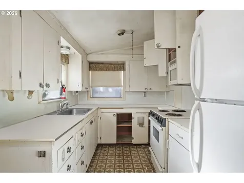 7995 Marigold Street Rockaway Beach OR 97136