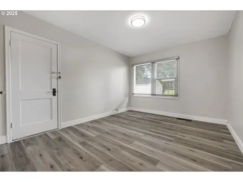 2309 SE 135th Avenue Portland OR 97233