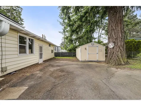 2309 SE 135th Avenue Portland OR 97233