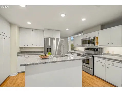 2453 Pioneer Pike Eugene OR 97401