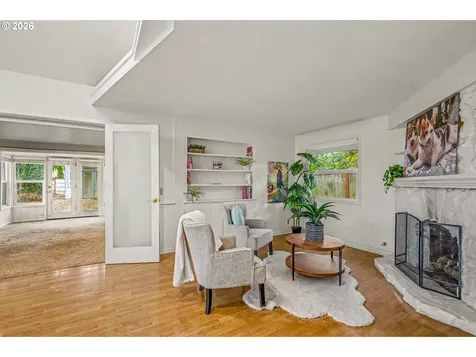 2453 Pioneer Pike Eugene OR 97401