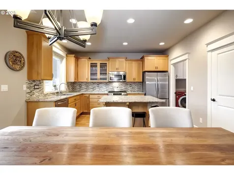 9350 SW Gertz Lane Tualatin OR 97062
