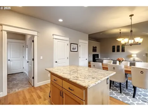 9350 SW Gertz Lane Tualatin OR 97062
