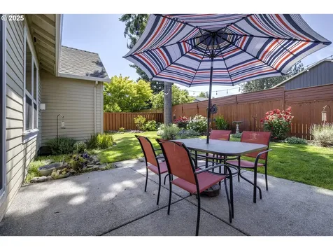 9350 SW Gertz Lane Tualatin OR 97062