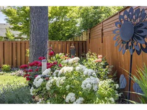 9350 SW Gertz Lane Tualatin OR 97062