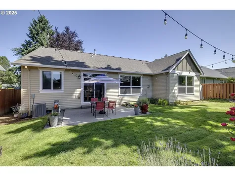 9350 SW Gertz Lane Tualatin OR 97062