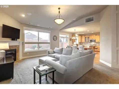 9350 SW Gertz Lane Tualatin OR 97062