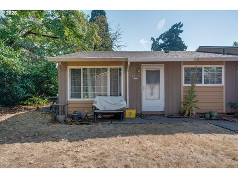 4811/4823 NE Prescott Street Portland OR 97218