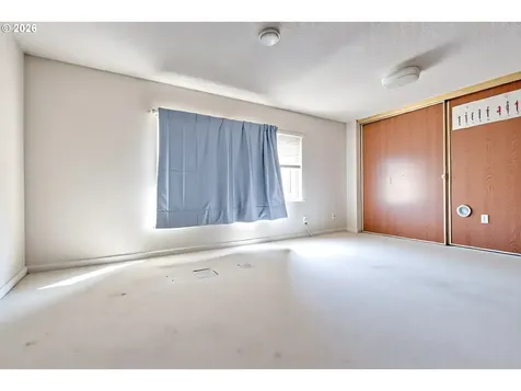 4811/4823 NE Prescott Street Portland OR 97218