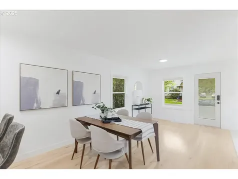 7944 N Dana Avenue Portland OR 97203