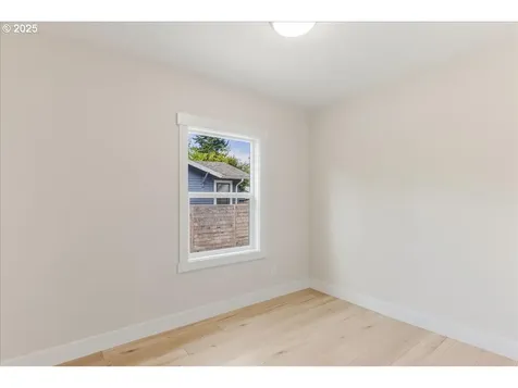 7944 N Dana Avenue Portland OR 97203