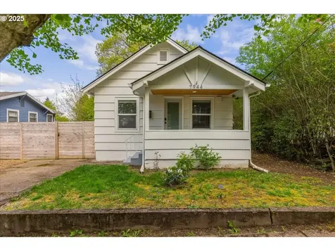 7944 N Dana Avenue Portland OR 97203