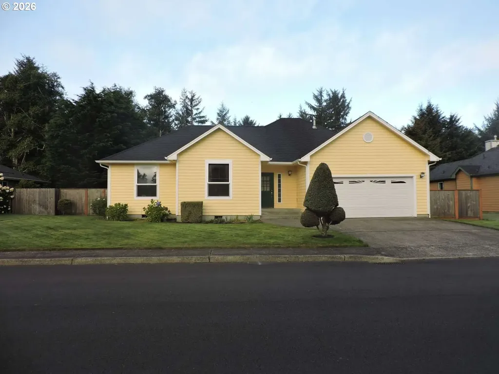 47 SW Gardenia Avenue Warrenton OR 97146