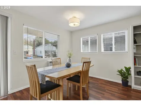 11630 N Island Cove Lane Portland OR 97217