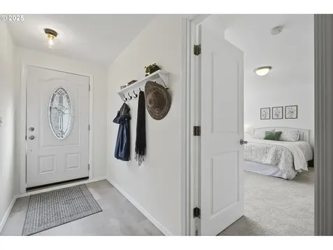 11630 N Island Cove Lane Portland OR 97217
