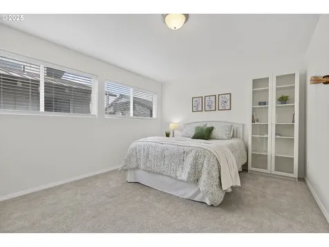 11630 N Island Cove Lane Portland OR 97217