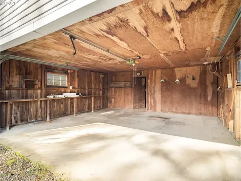6511 SE Borwick Street Hillsboro OR 97123