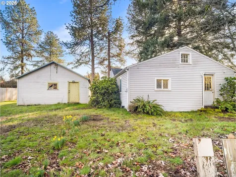 6511 SE Borwick Street Hillsboro OR 97123