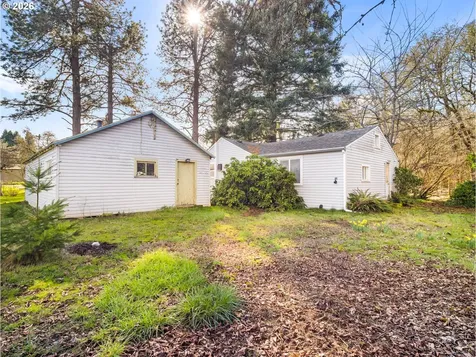 6511 SE Borwick Street Hillsboro OR 97123