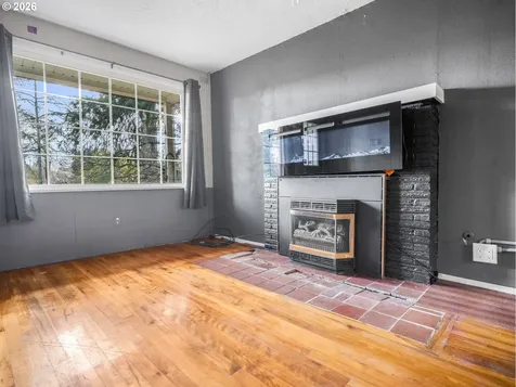 6511 SE Borwick Street Hillsboro OR 97123