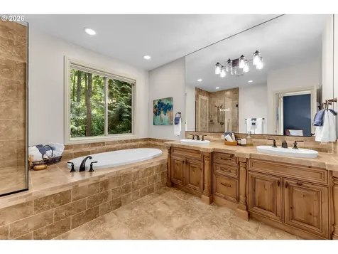 3412 NW Lacamas Lane Camas WA 98607