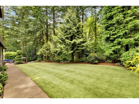 3412 NW Lacamas Lane Camas WA 98607