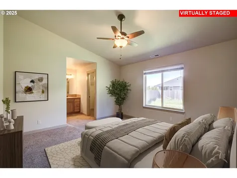 1920 NE Sunset Street Roseburg OR 97470