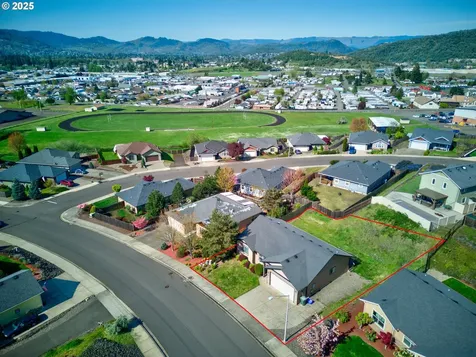1920 NE Sunset Street Roseburg OR 97470