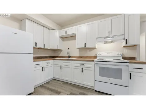 421 Golden Avenue Coos Bay OR 97420